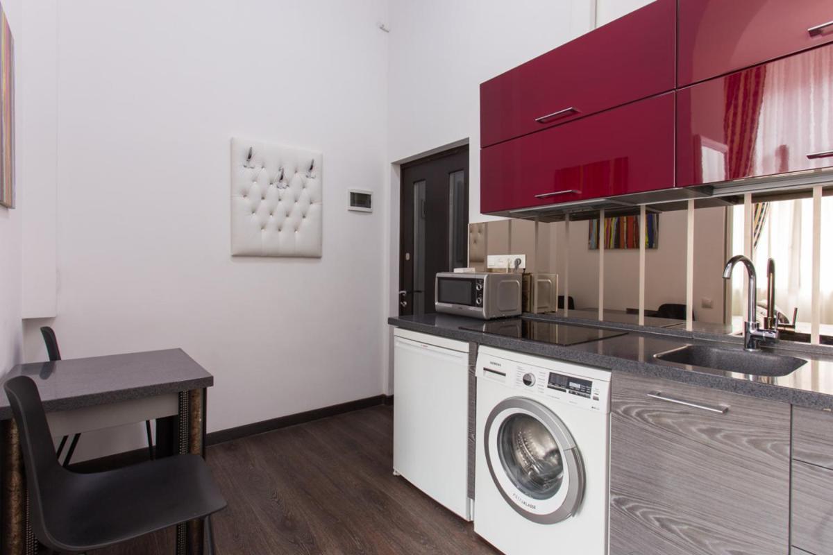 Sumska Apartment Lux Kharkiv Extérieur photo
