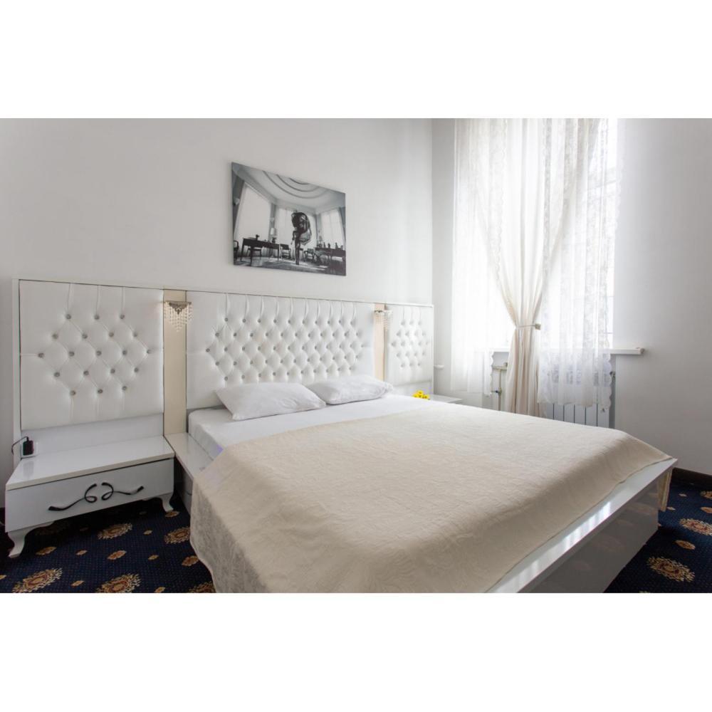 Sumska Apartment Lux Kharkiv Extérieur photo