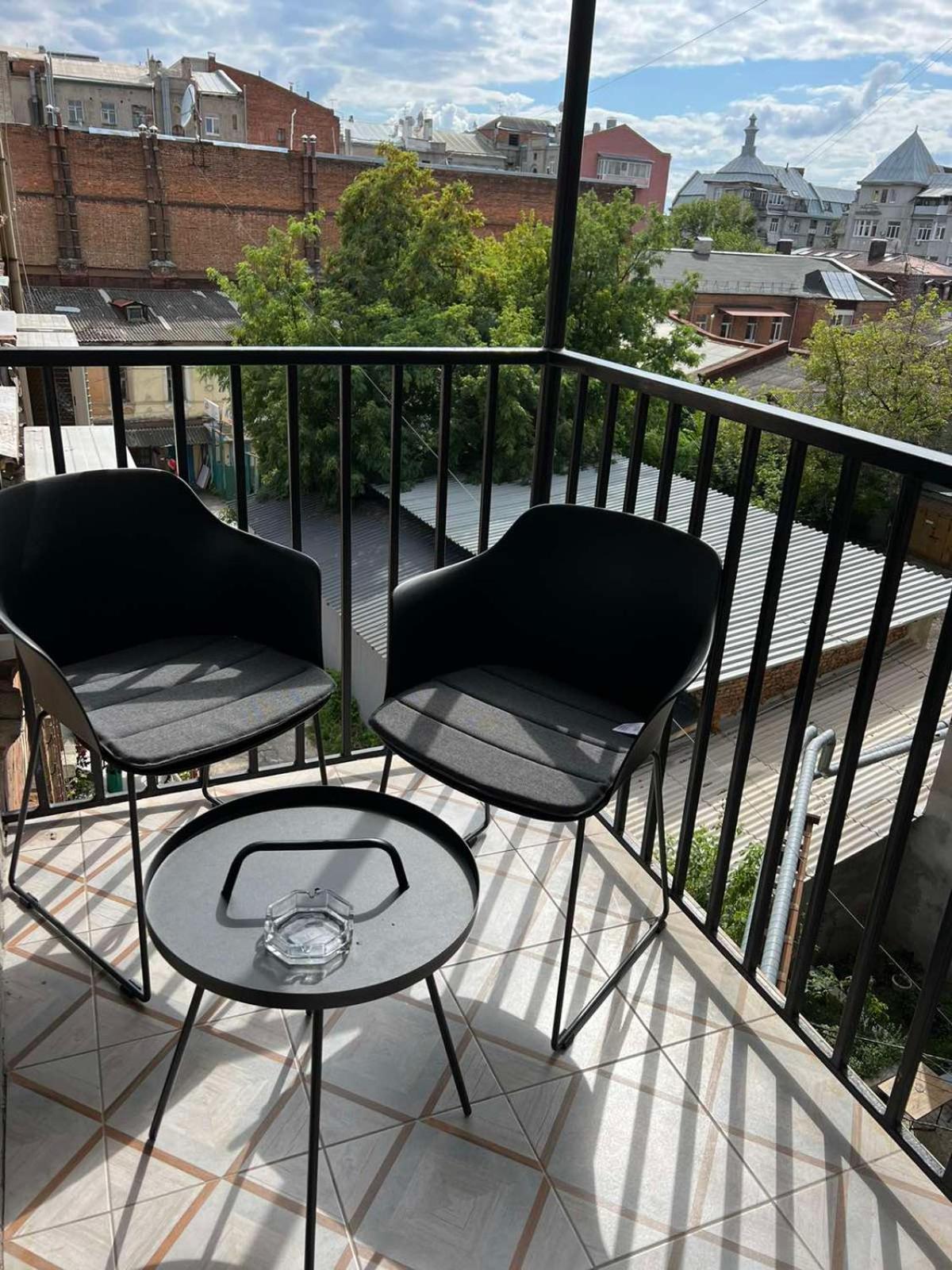 Sumska Apartment Lux Kharkiv Extérieur photo