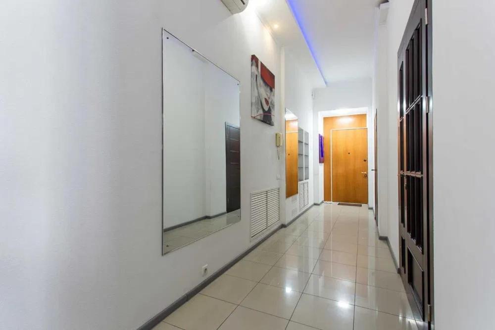 Sumska Apartment Lux Kharkiv Extérieur photo